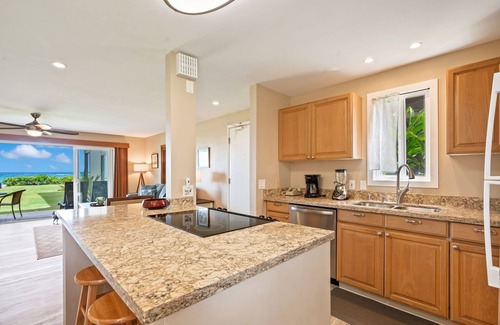 Kapaa Condo | Pono Kai B109, Beautiful Oceanfront, AC, Walk to Town, Sunrise View