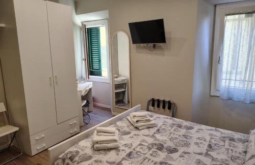 Twist House | Pontassieve Guest House centro storico camera con bagno 20 minuti da Firenze