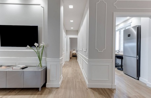 Oltrarno Apartment | Ponte Vecchio Dream Home