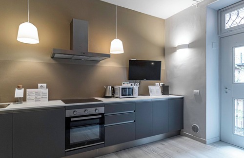 Porta Volta Apartment | Pontida 4 Bilo - One Bedroom Apartment, Sleeps 3
