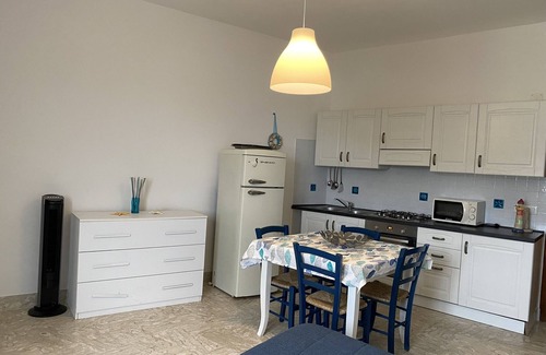 Le Forna Apartment | Ponzamania Blue Rose Apartment