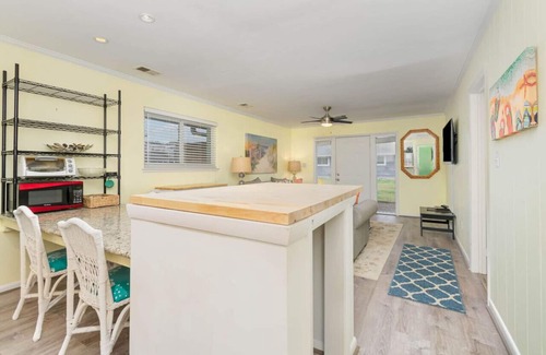 Northeast Virginia Beach House | Pool | 5 min walk to beach