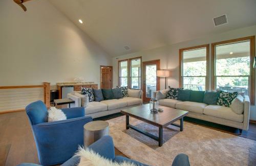 Afton House | Pool Access, Deck and Boat Slip Monkey Island Oasis