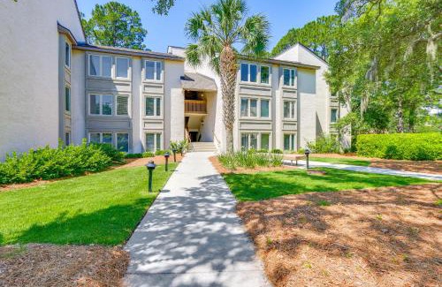 South Beach Apartment | Pool Access Idyllic Sea Pines Gem, Walk to Beach