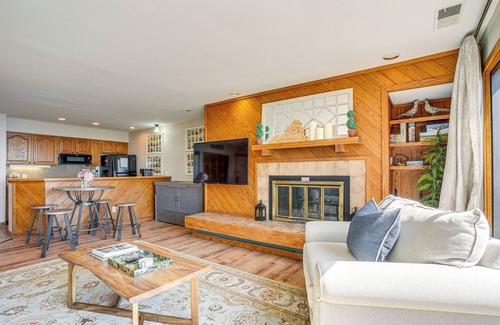 Nellysford Condo | Pool Access: Scenic Condo in Wintergreen Resort!