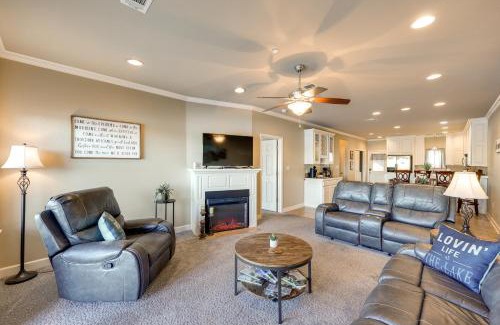 Lake Hamilton Apartment | Pool and Lake Hamilton Access Hot Springs Condo!