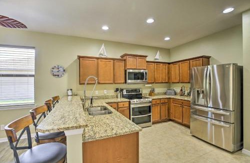Pelican House | Pool and Lanai Centrally Located Cape Coral Home