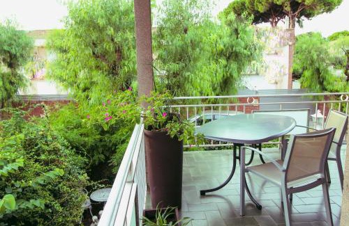 Premia de Mar Apartment | Pool and relax 20' from Barcelona