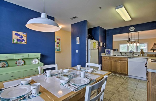 Ocean View Condo | Pool & Bay Access: Serene Ocean View Oasis