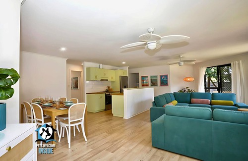 Goolwa Beach House | Pool & Beach Retreat. Relax & Unwind at Good Times