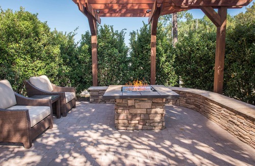 Wilmington Condo | Pool. Gym. Close to Convention Center.
