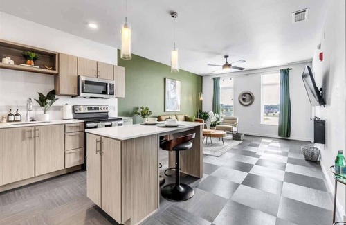 Rogers Apartment | Pool, Gym, Games and Walmart Amp - LCP Collection