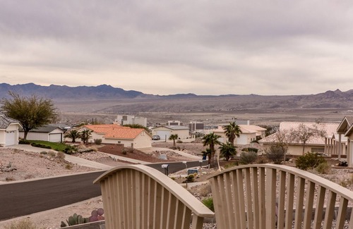 Sunridge Estates House | Pool Home 3393 3Bd2Ba near Lake River