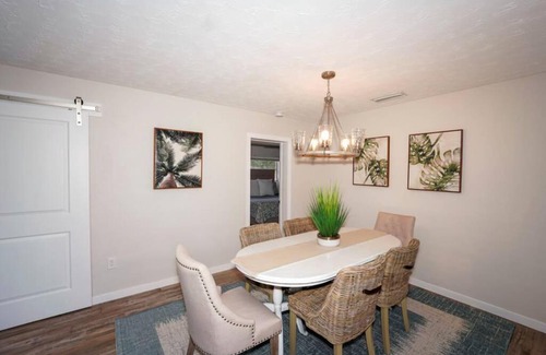 Southgate House | Pool Home - Close to beaches, food, downtown!