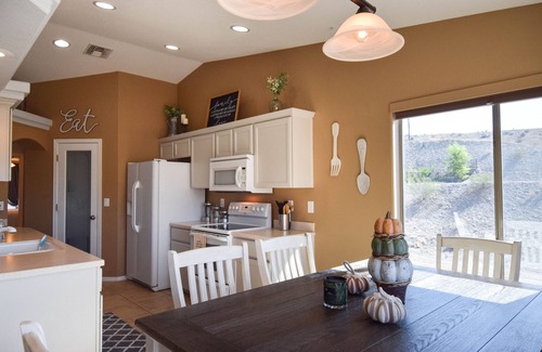 Lake Havasu City House | Pool home/Cozy getaway in Lake Havasu