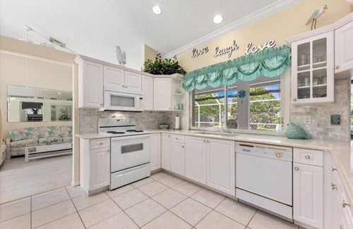 Port Saint Lucie House | Pool Home in the Sandpiper Bay Resort area!