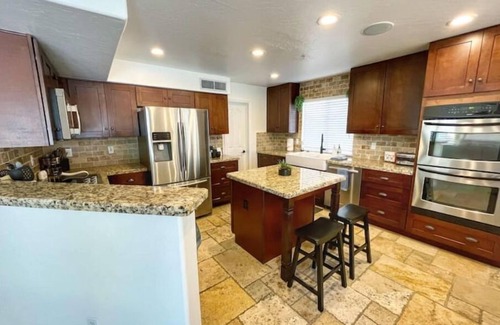 Pinnacle Reserve House | Pool, Hot Tub, Golf, Tiki Hut, Billiards +more! New Listing w/Discounted Price!