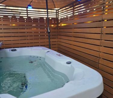 National City House | Pool, Hot Tub, Luxury 3 Beds,15 Min Beach,DT, Zoo, Sesame Place, Airport