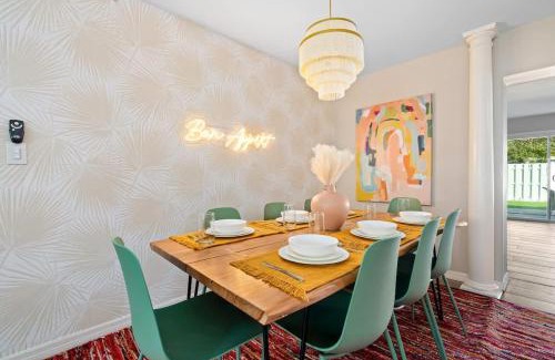 Arlington Park House | Pool - Near Beach - Outdoor Games for Family - Close to DT