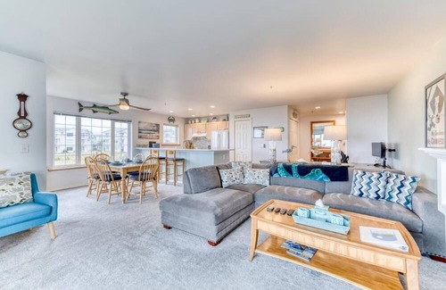 Westport Condo | Pool, Ocean View, Beach Access (Shenanigans)