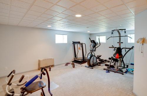 Niskayuna House | Pool Table and Deck Luxury Mansion in Niskayuna!
