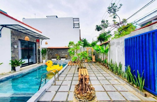 Ngu Hanh Son Villa | Pool Villa Da Nang 4BR Close to Han River