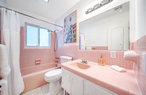 Cypress Lakes House | Pool & WaterFront! Stunning View+1 Mile To Beach!