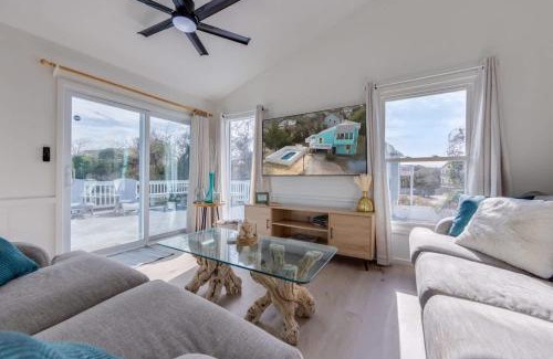 Duck House | Pool with FREE HEAT Hot Tub Short Walk to Beach