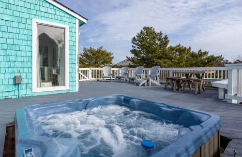 Duck House | Pool with FREE HEAT Hot Tub Short Walk to Beach