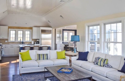 Tom Nevers House | Pool with hot tub and patio in Tom Nevers