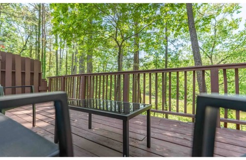 Hot Springs Village House | POOLS: Outdoor-Seasonal, CREEK & GOLF VIEW, WALK 2 FISHING LAKE, DECK, POOLTABLE