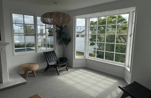 Hospital Hill House | Poolside Getaway on Napier Hill