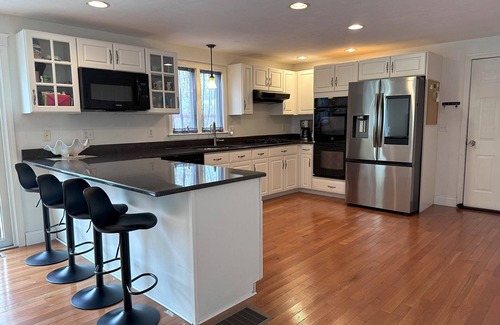 Buzzards Bay House | Poolside Lake Escape – Family-Friendly Waterfront Home with Private Pool & Dock