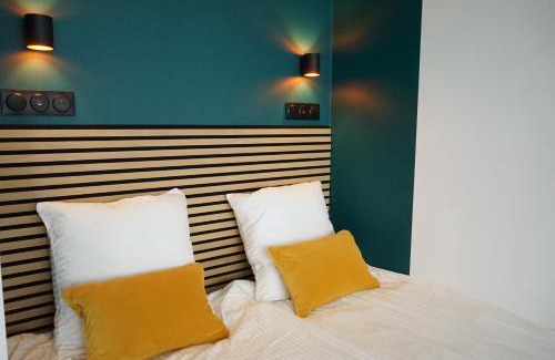 Issy-les-Moulineaux Apartment | Pop Appart - Expo Paris Porte de Versailles - Balcon - Climatisation - Parking