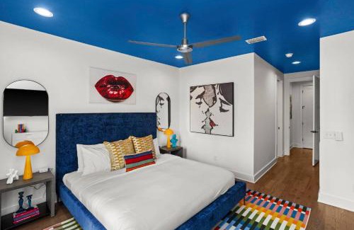 Eighth Avenue House | POP Art Retreat on Legendary 8th - Walk Everywhere