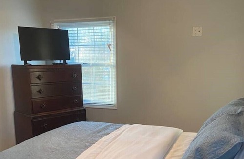 Opelika House | Pop’s Place 4 bedroom in Opelika