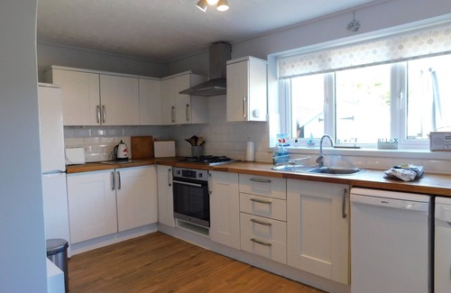 Sheringham Cottage | Poppy Cott - traditional cottage with stunning views over Beeston Common, the perfect retreat.