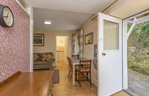 Cupar Apartment | Poppy's Place Cupar