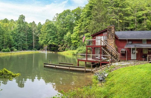 Pisgah Forest House | Pops Place | 3 Bed, 1 Bath