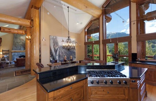 Blueberry Hill House | Popular Chalet, Views, Hot Tub, Theatre, Fireplace