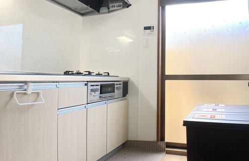 Minato House | Popular Osaka Bay Area】 10 minutes to USJ by boat! 8 minutes to Expo site by train! Kaiyukan and Legoland are a 6-minute walk away! Limousine bus stop to Kansai Airport nearby!