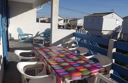Gruissan Plage Ski Chalet | popular ! Typical comfortable chalet, beach 150m away, WIFI, garage and parking