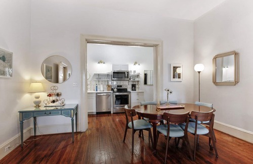 Historic Downtown Savannah Apartment | Porch Lovers Dream: 2 King Beds, Free Easy Parking