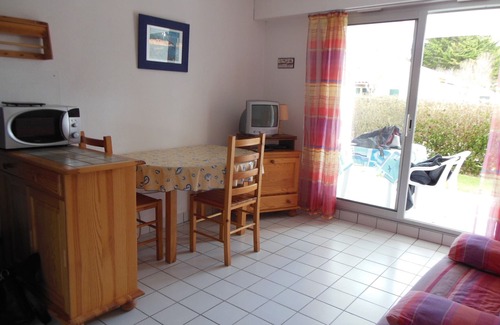Pornic Apartment | Pornic Studio-cabin 4 people facing south with swimming pool