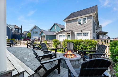 Seabrook House | Porpoise of Life by Seabrook Hospitality