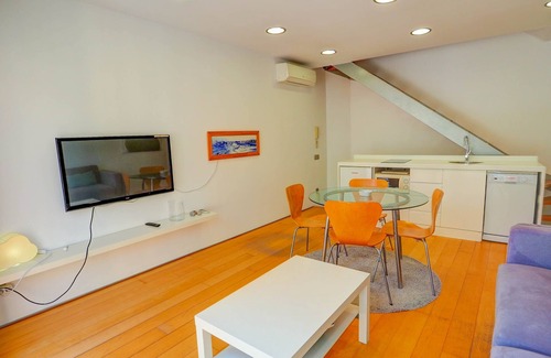 Sitges Town Center Apartment | Port Alegre Attic by Hello Homes Sitges