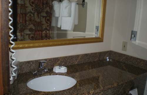 Port Angeles Hotel | Port Angeles Inn