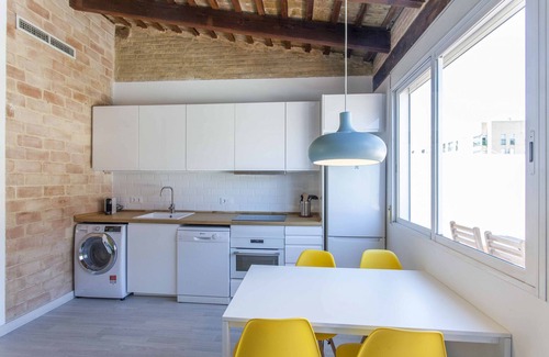 La Creu del Grau Apartment | Port Avenue Attic