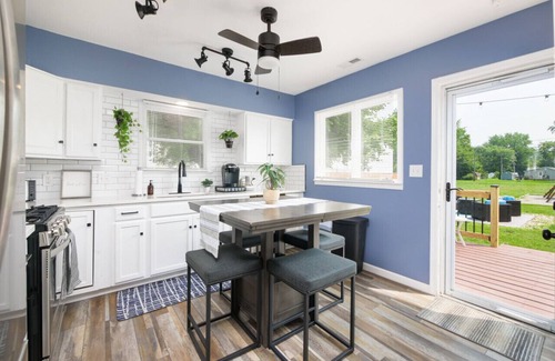 Port Clinton Apartment | Port Clinton Getaway Near the Beach