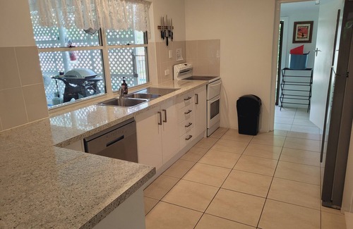 Port Douglas House | Port Douglas Holiday Cottage